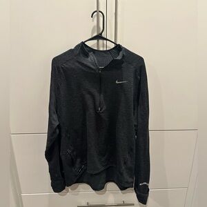 Nike Quarter Zip with Thumb Holes Black XL